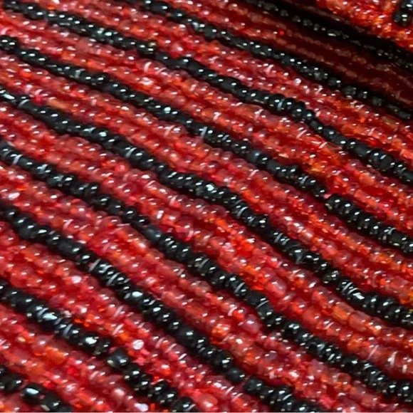 Vintage 1950s Art Deco Paul Handcrafts Handmade Red & Black Beaded Purse - Picture 3 of 6